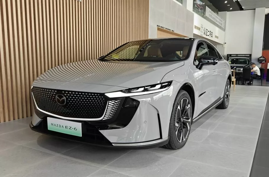 قیمت مزدا EZ-6