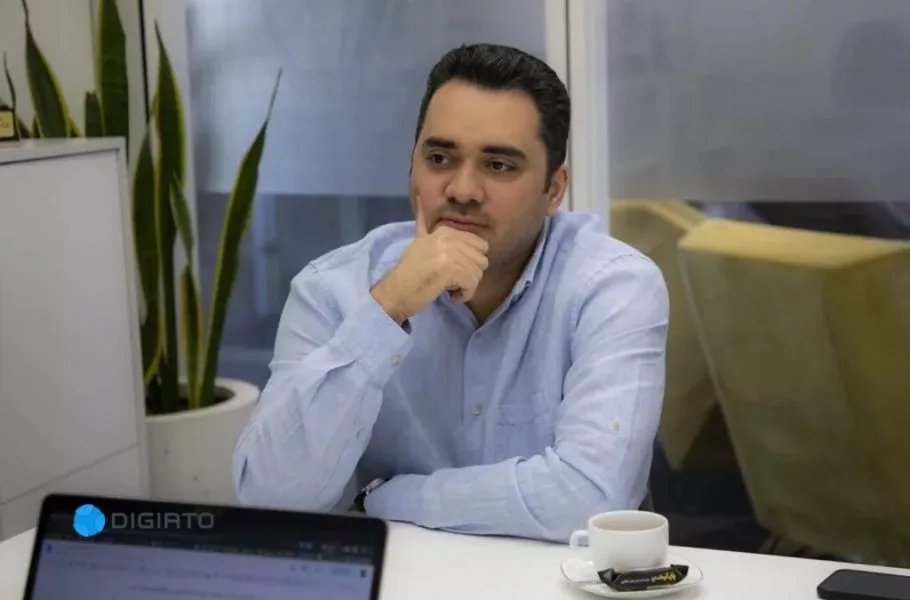 منوچهر صدری، مدیرعامل بازار