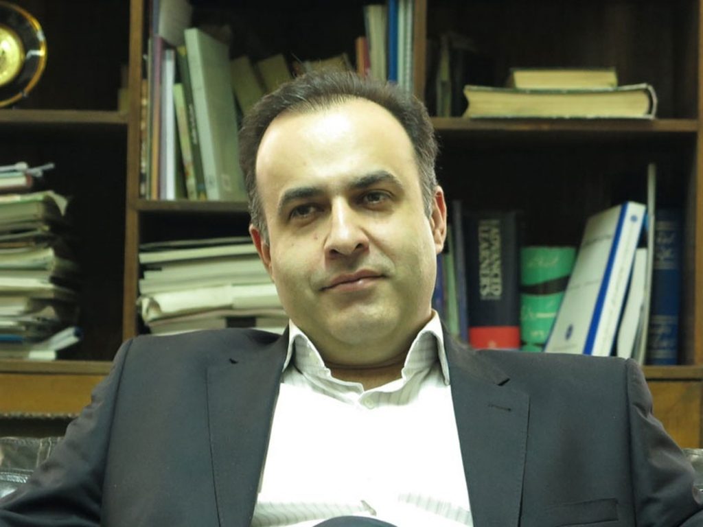 دبیرکل کنفدراسیون صادرات ایران: تداوم قطعی اینترنت، کشور را
با خطر کمبود کالا روبهرو میکند