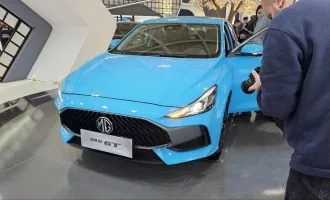 تحویل خودروهای وارداتی