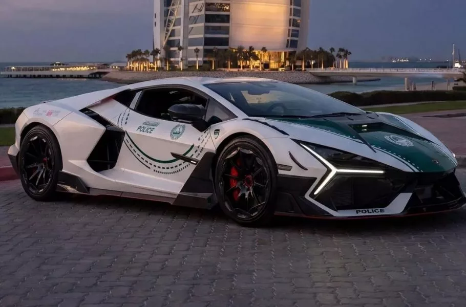 لامبورگینی روئلتو منصوری