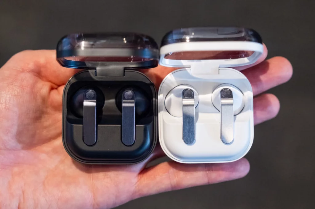 گلکسی بادز 4 