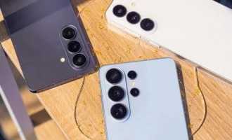 مقایسه گلکسی S26 اولترا و آیفون 17 پرو مکس