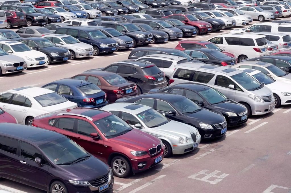 واردات خودروهای کارکرده انحصاری شد؛ پایان رؤیای واردات مردمی