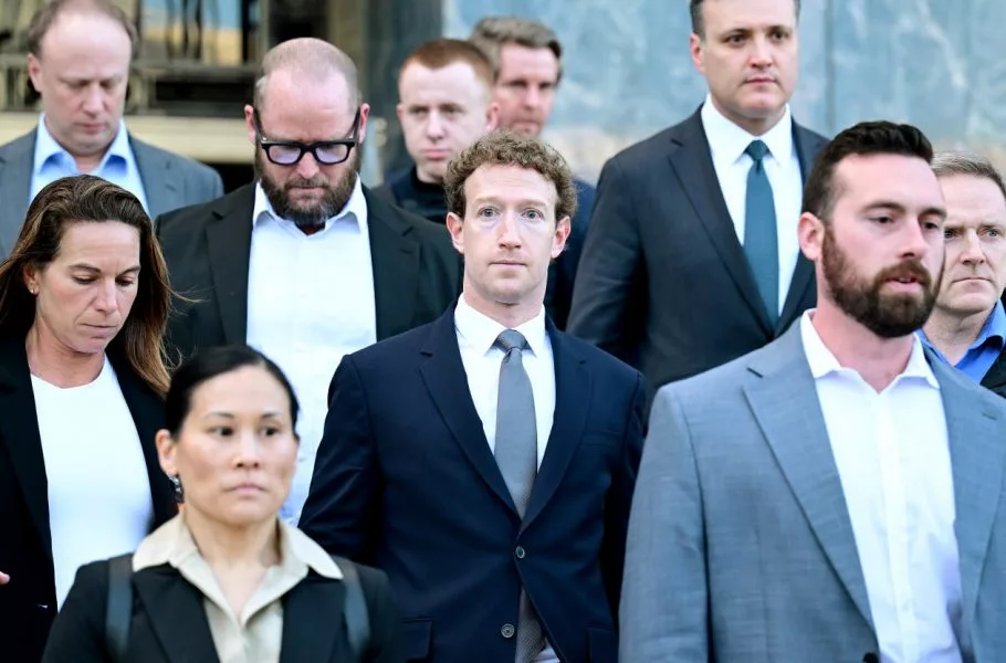 دادگاه مارک زاکربرگ