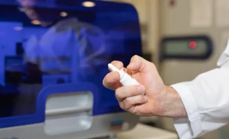 رونمایی از اسپری بینی ضد آنفلوانزا