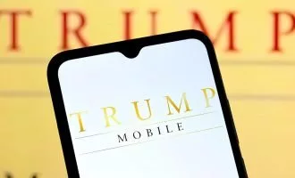 گوشی ترامپ T1