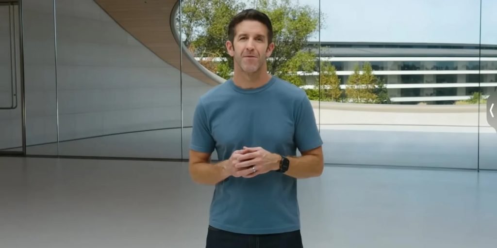 نقشه راه اپل با مدیریت جان ترنوس