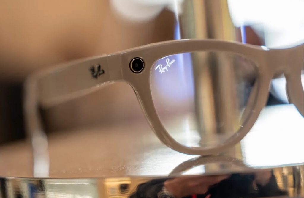 جان ترونوس تیم کوک