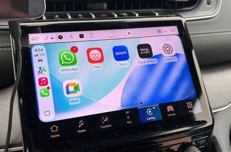 ChatGPT در CarPlay