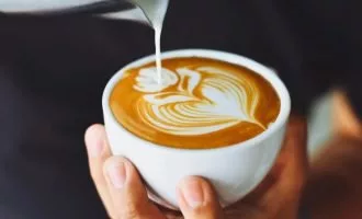 تأثیر قهوه بدون کافئین بر خلق‌وخو