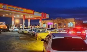 سوخت‌گیری با کارت جایگاه‌ها