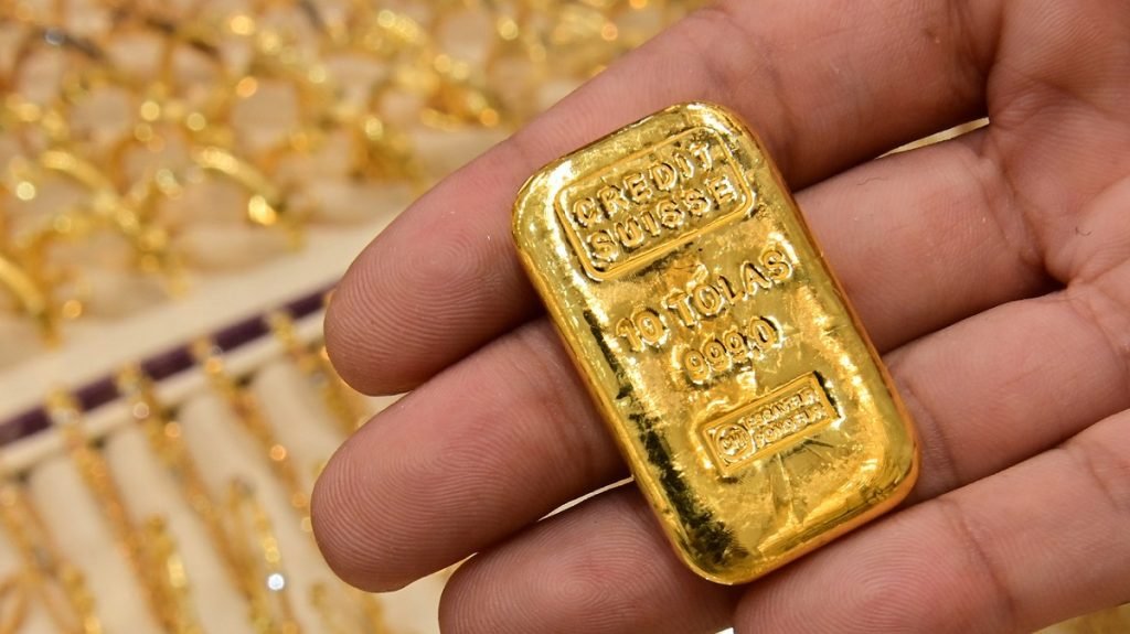 سقوط قیمت طلا