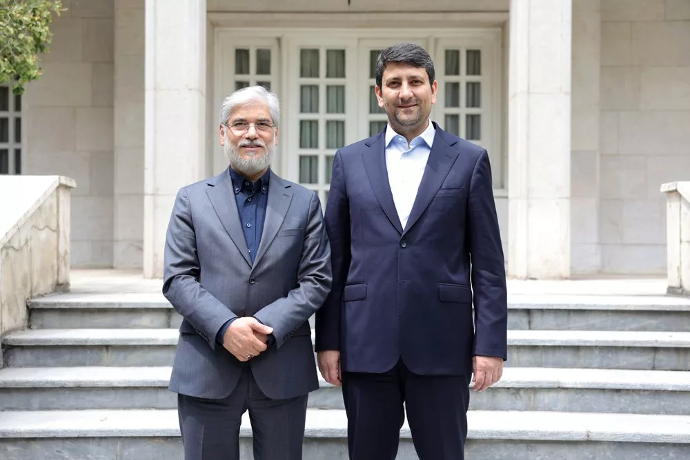 وزیر ارتباطات: تداوم قطع اینترنت، اشتغال ۱۰ میلیون ایرانی را تهدید می‌کند