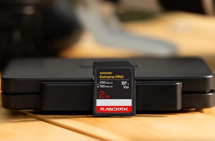 کارت حافظه ۲ ترابایتی سن‌دیسک با قیمت نجومی معرفی شد