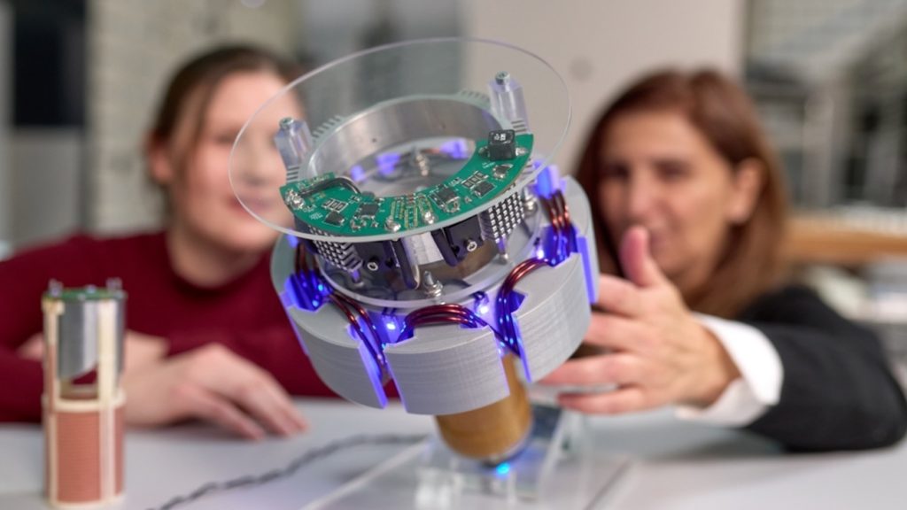 دستاورد دانشمند ایرانی: شارژ بی‌سیم خودروهای برقی با راندمان بالا حتی در حین حرکت