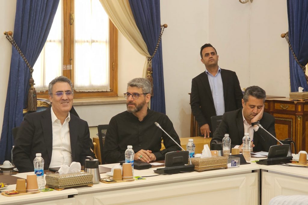 رئیس شرکت زیرساخت: ترافیک اینترنت کشور به ۷۸ درصد سطح اول دی‌ماه ۱۴۰۴ رسیده است
