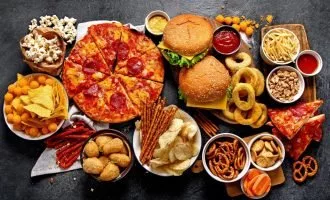 غذاهای فوق‌فراوری‌شده