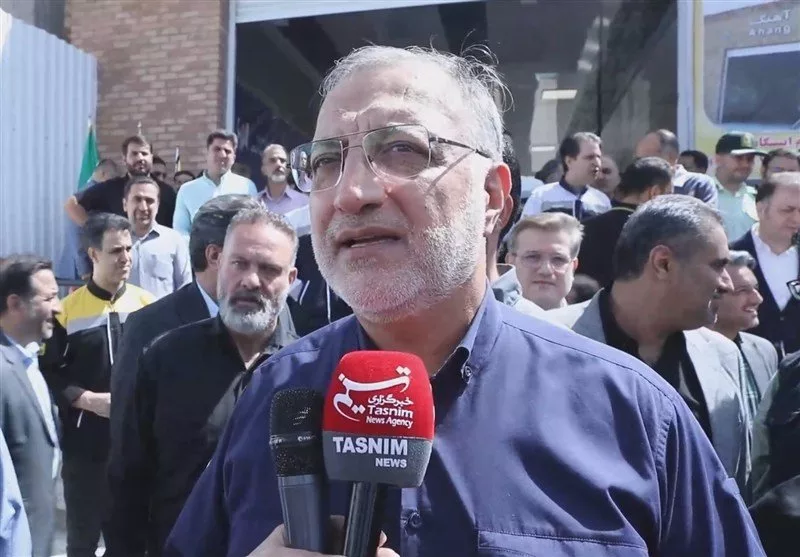 زاکانی: شهرداری تهران زیرساخت فیبر نوری خودش را توسعه می‌دهد، ولی مانع فعالیت شرکت‌ها نمی‌شویم