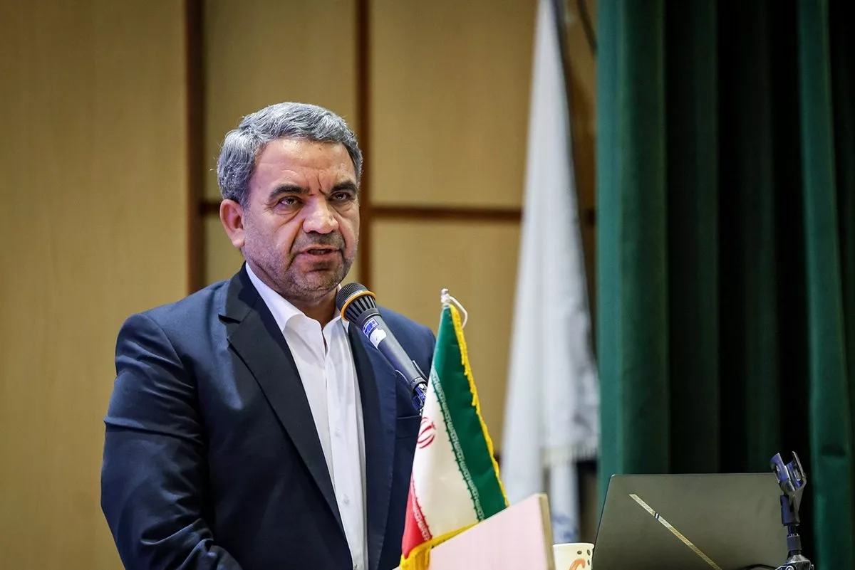 آموزش هوش مصنوعی در مدارس غیردولتی آغاز شد؛ برنامه‌ریزی برای آموزش یک میلیون دانش‌آموز