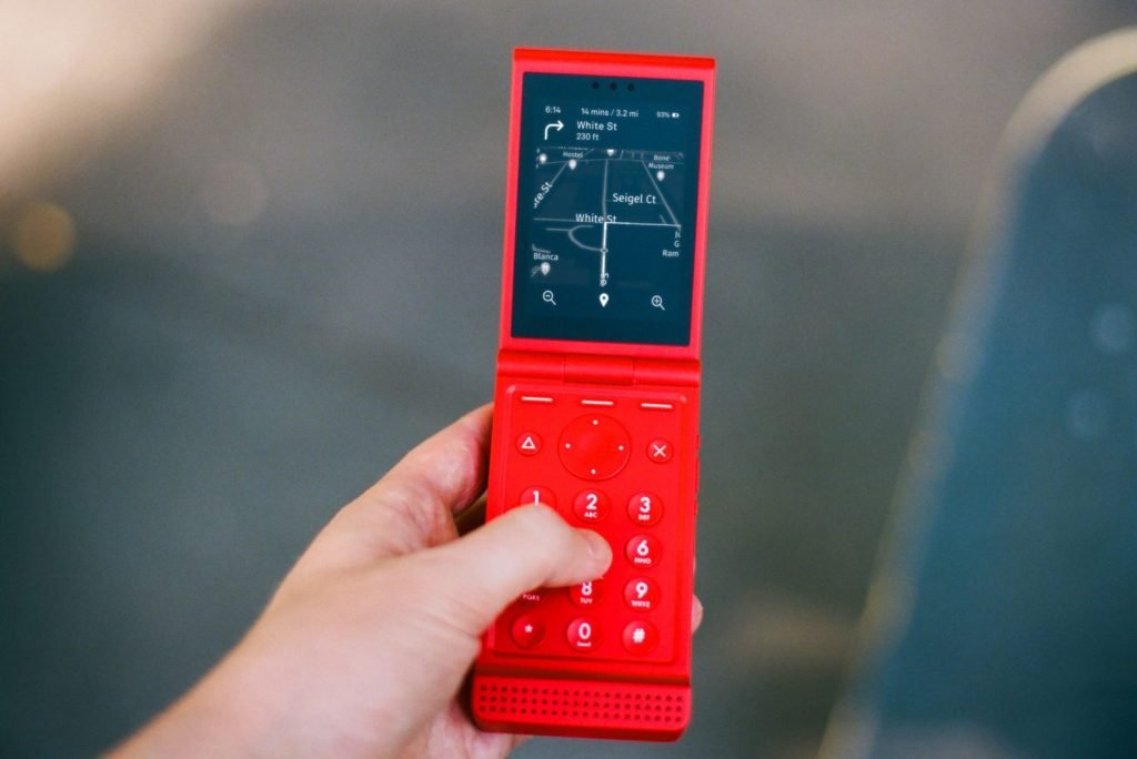 light phone flip design dezeen 2364 col 0 1704x1139 1