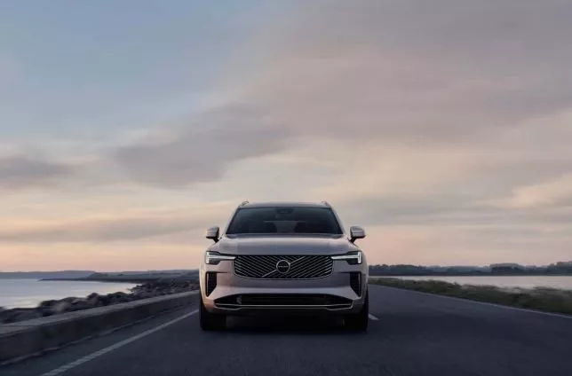 ولوو XC90