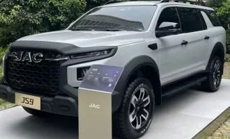 کی‌ام‌سی SR9
