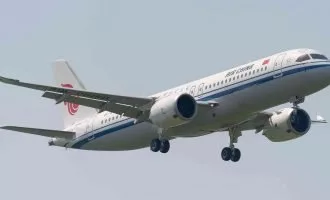 هواپیما C919 چین