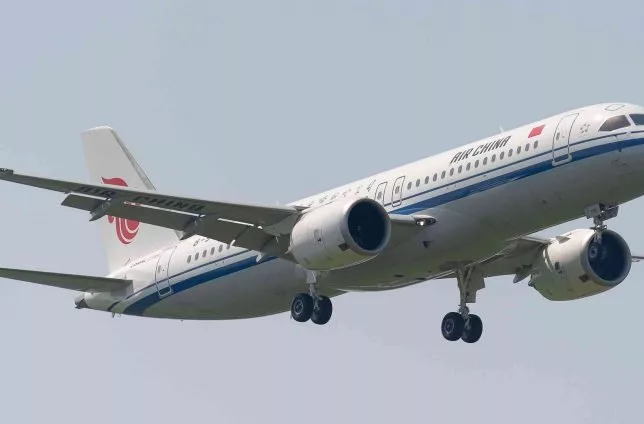 هواپیما C919 چین