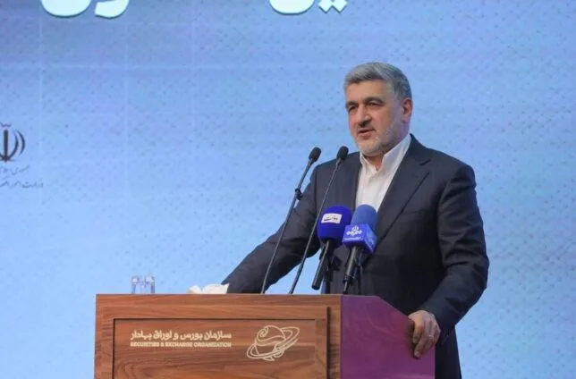 رئیس سازمان بورس: هوش مصنوعی میتواند صنعت کارگزاری را متحول کند رئیس سازمان بورس: هوش مصنوعی میتواند صنعت کارگزاری را متحول کند