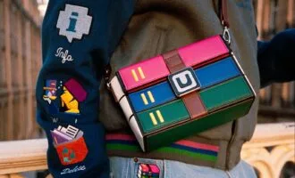 شوخی WinRAR با کاربران: شمایی که پول لایسنس نداده‌اید، دستکم کیف ما را بخرید