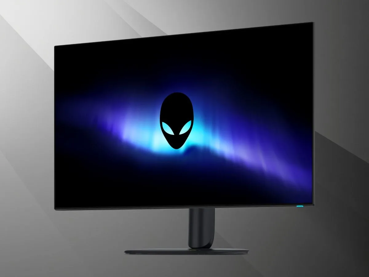 Alienware مانیتور ۳۲ اینچی 4K OLED با فناوری RGB Stripe Tandem معرفی کرد