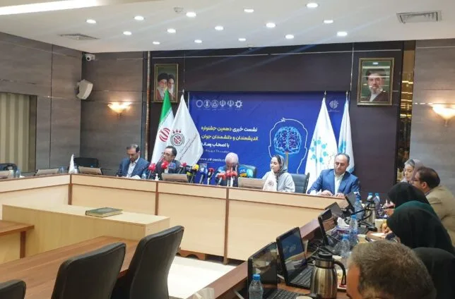 یک میلیارد تومان گرنت برای استارتاپ برتر جشنواره اندیشمندان و دانشمندان جوان تعیین شد؛ نگاه ویژه به نسل زد و هوش مصنوعی یک میلیارد تومان گرنت برای استارتاپ برتر جشنواره اندیشمندان و دانشمندان جوان تعیین شد؛ نگاه ویژه به نسل زد و هوش مصنوعی