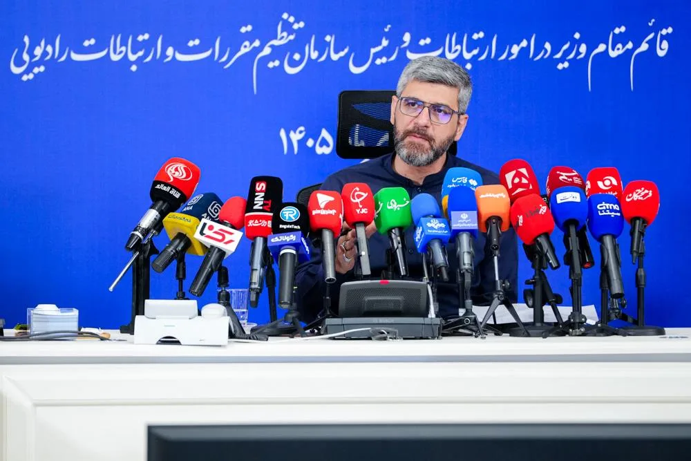 رئیس رگولاتوری: استارلینک هم اگر مقررات سرزمینی ما را بپذیرد، می‌تواند فعالیت کند